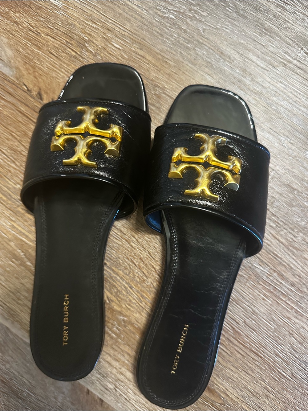 Tory Burch Black Leather Slide Sandals with Gold Logo Emblem - Picture 3 of 6